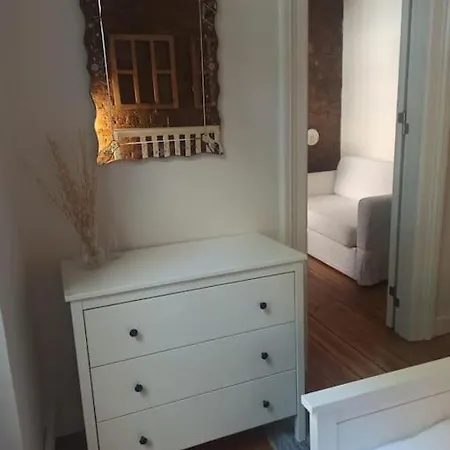 Merkezi Konforlu Ve Sik Apartamento Estambul